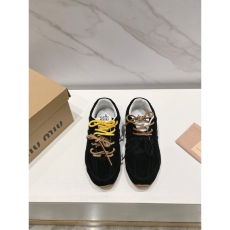 Miu Miu Casual Shoes